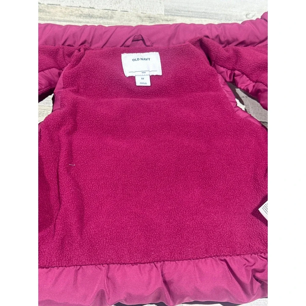 Old Navy‎ Puffer Vest Kids 5T Magenta Fleece Lined Quilted Hem EUC